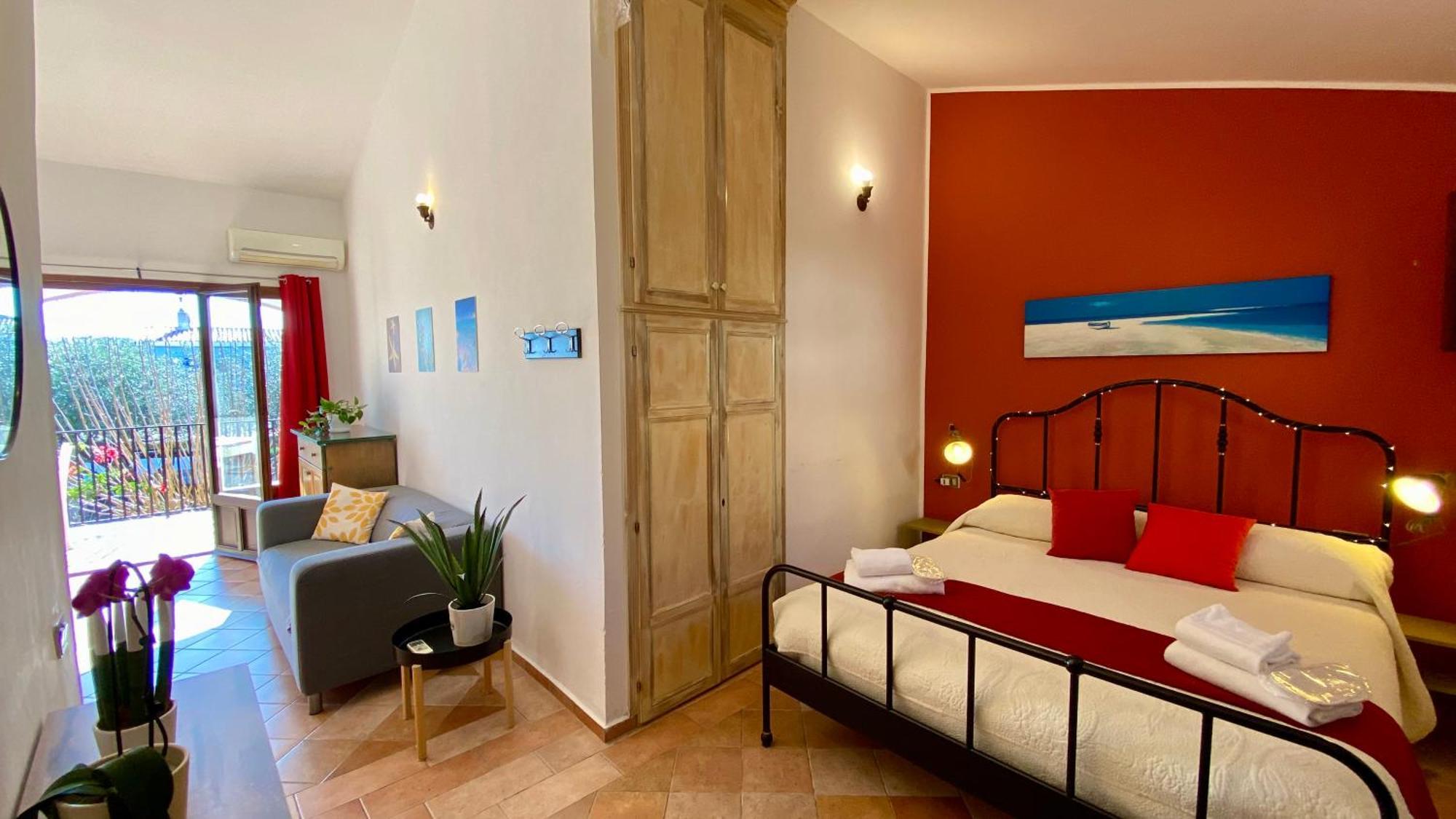 Residence La Rosa Loiri Porto San Paolo Exterior foto